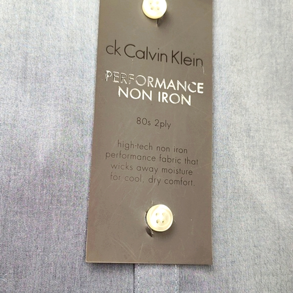NWT Calvin Klein performance non iron men's dress shirt slim fit  32/33 sleeve - Picture 2 of 5